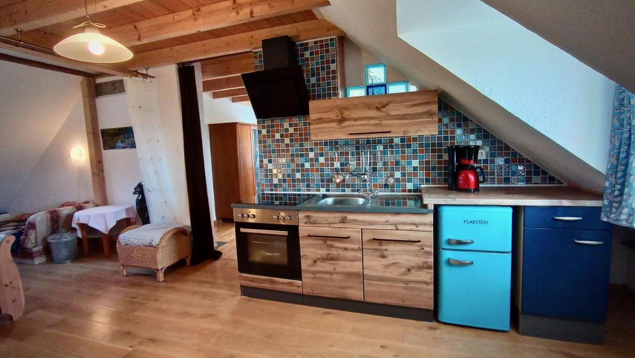 Ferienappartement Rondine Bekond Buitenkant foto